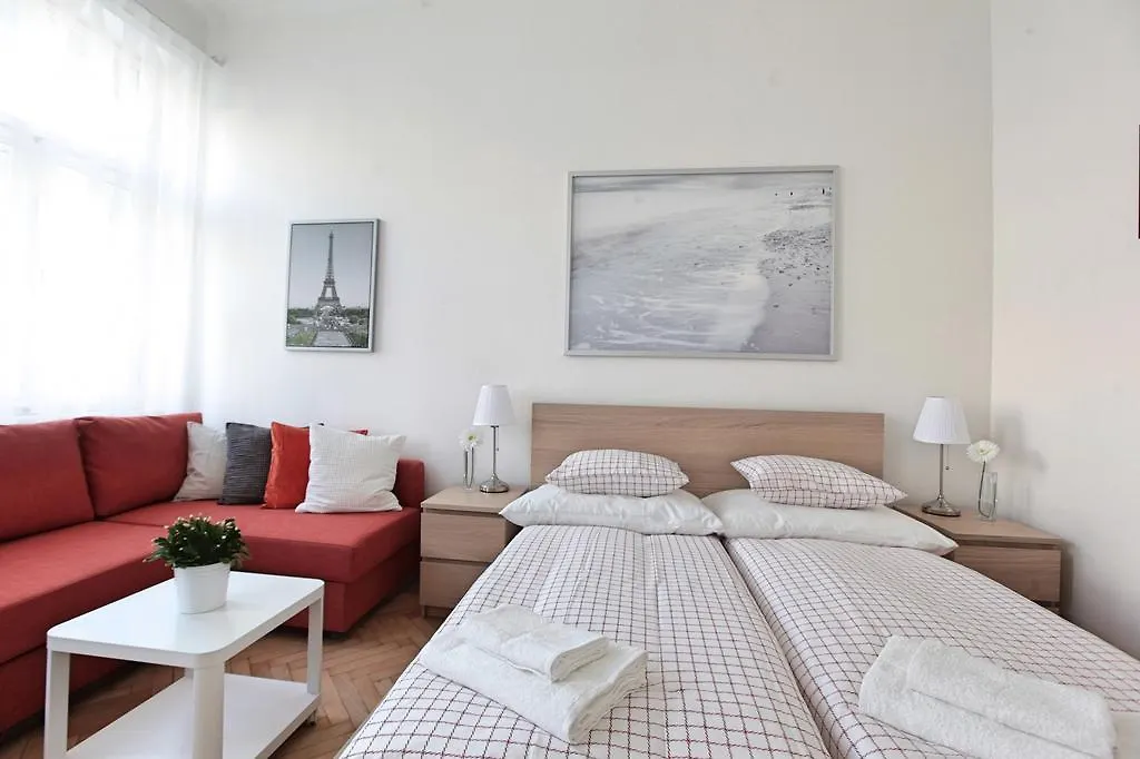 ***  براغ Angel City Aparthotel جمهورية التشيك