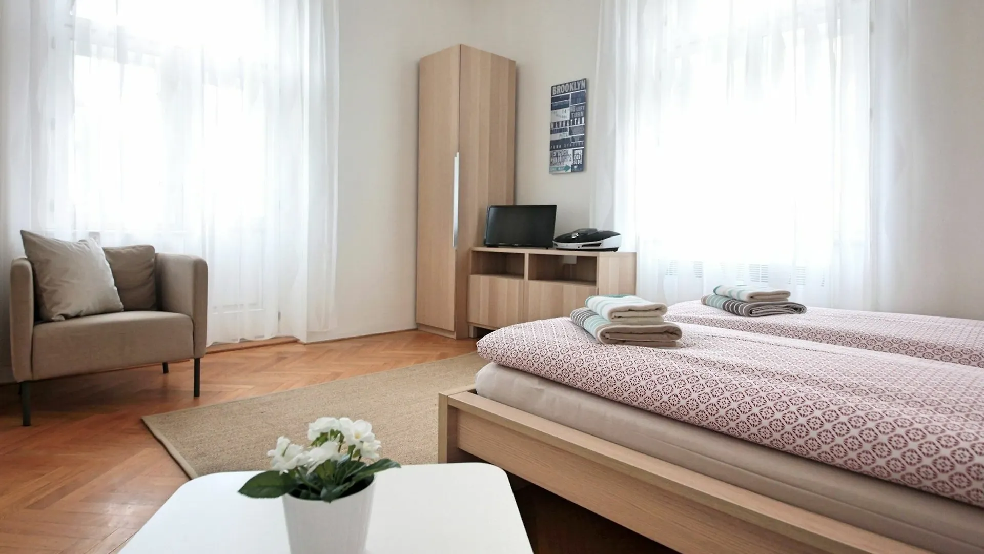 Angel City Aparthotel Prague